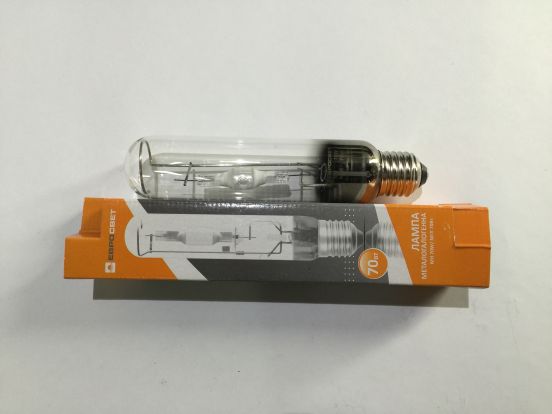 Лампа металогалогенна MH70 220v E27